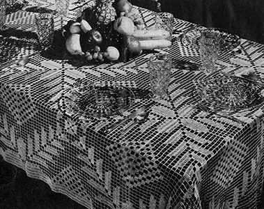 Square-a-Day Tablecloth Pattern #7067