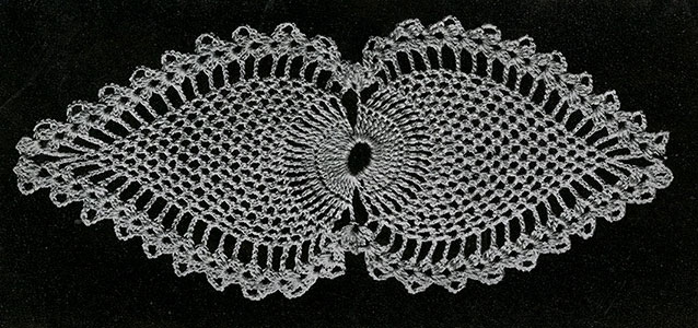 Luncheon Set Pattern #7767-B motif