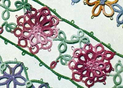 Shaded Pink Pillow Case Posies Edging & Insertion Pattern