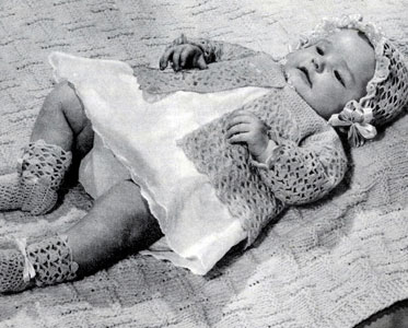 Crocheted Set for 3 Months Pattern