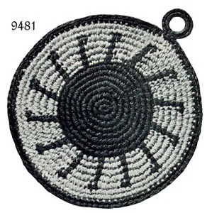Round Spokes Potholder Pattern #9481