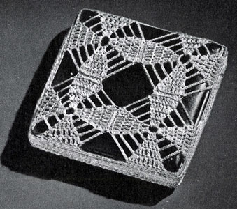 Square Compact Cover Pattern