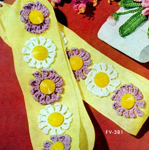 Daisy Chain Curtain Tie-Back Pattern #FV-381