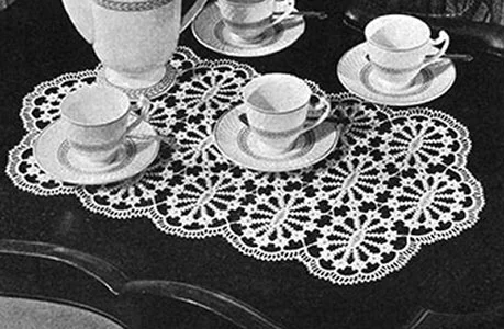 Queen's Taste Placemat Pattern #7183