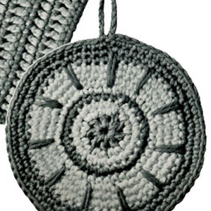 Spoked Wheel Potholder Pattern