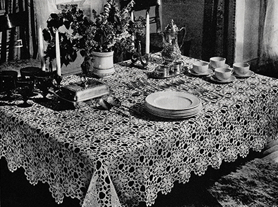 Flower Girl Tablecloth Pattern #7390