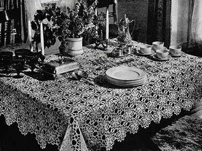 Flower Girl Tablecloth Pattern #7390