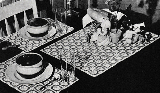 Gingerbread House Luncheon Set Pattern #7392