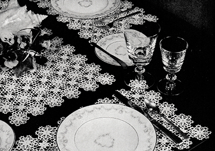 Snowfall Luncheon Set Pattern #7414