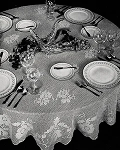Family Affair Tablecloth Pattern #7416