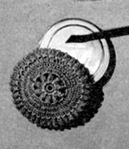 Round Compact Cover Pattern #4007A