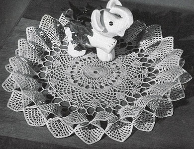 Full Bloom Doily Pattern #D-139