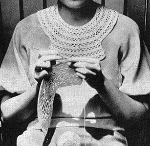 Circular Bib Collar and Cuff Set Pattern #42