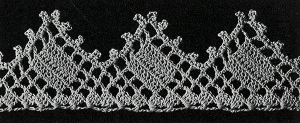 Pointed Filet Edging Pattern #13