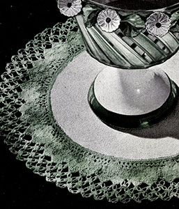 Shell and Knot Stitch Doily Pattern #419