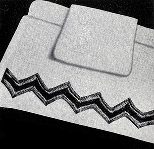 Roman Stripe Band Purse Pattern #8105