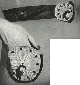 Acorn Belt and Pocket Set Pattern #2095