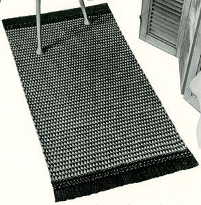 Dot Dot Dash Rug Pattern