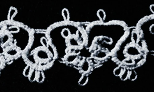 Tatted Wedding Cake Lace Edging #1835