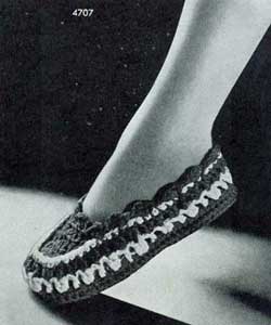 Scalloped Moccasins Pattern | No. 4707
