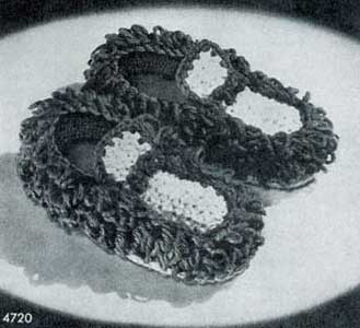 Loop Stitch Moccasins Pattern | No. 4720