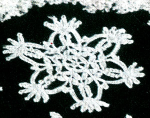 Snowflake Ornament Pattern (top ornament)