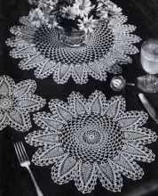 Pineapple Luncheon Set Pattern #7865