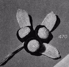 Tailored Boutonniere Pattern #470