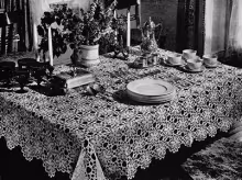 Flower Girl Tablecloth Pattern #7390