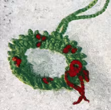 Holly Wreath Curtain Pulls Patterns